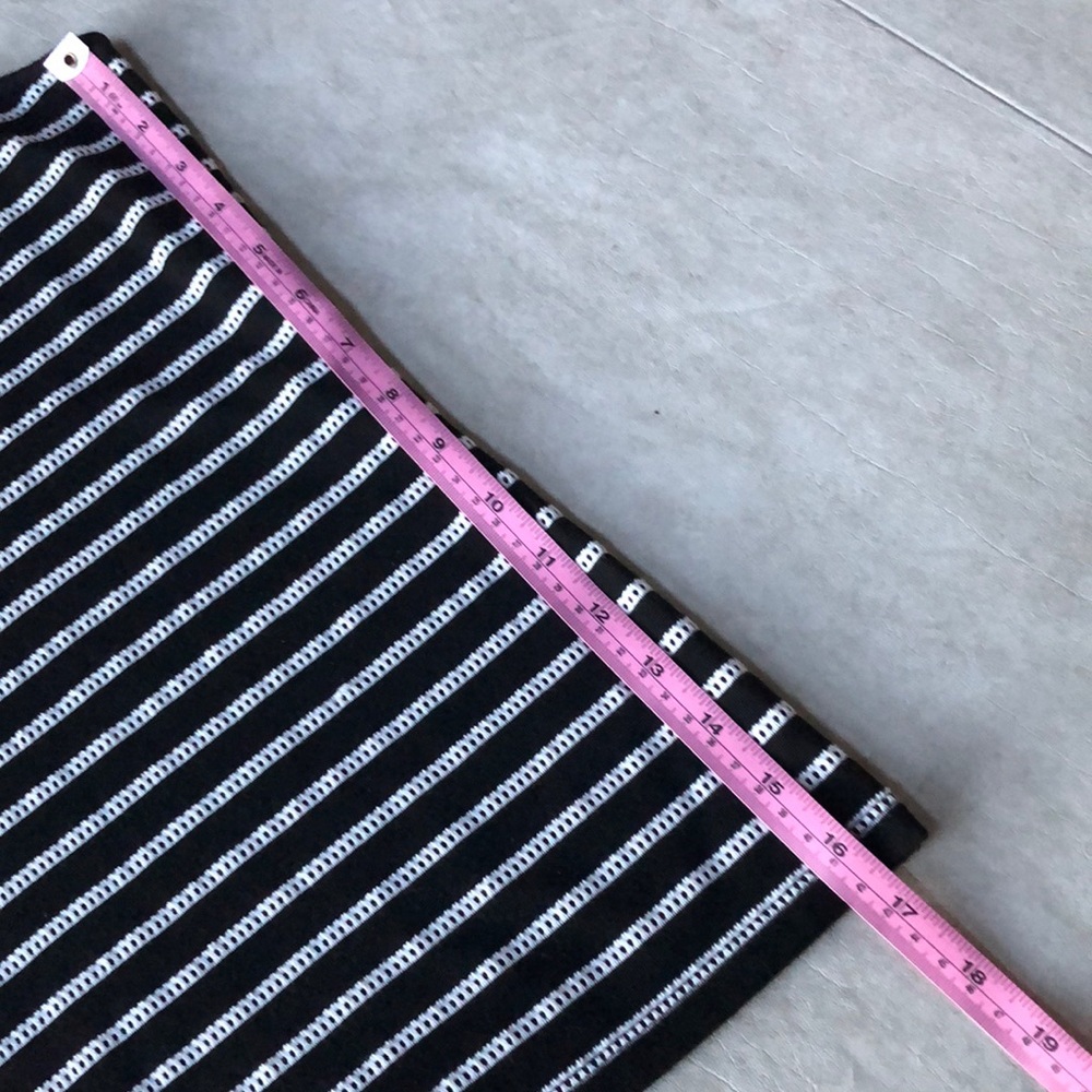 LOFT Black With White Stripes Adjustable Spaghetti Strap Camisole Tank Size S - Picture 5 of 13